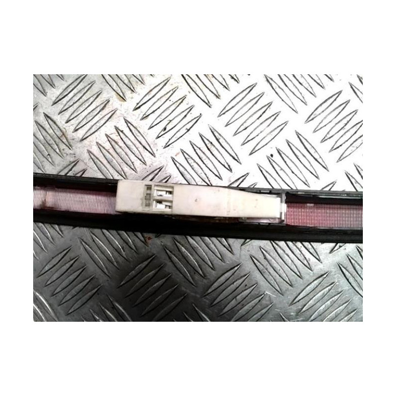 Feu arriere stop central CITROEN C3 1 PHASE 2 d’occasion