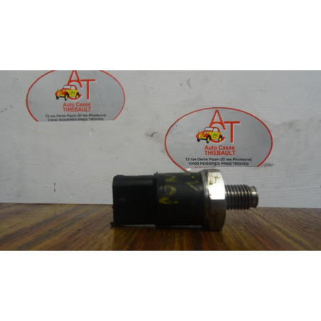 Capteur de pression de rampe injection FIAT PUNTO III GRANDE PUNTO d’occasion