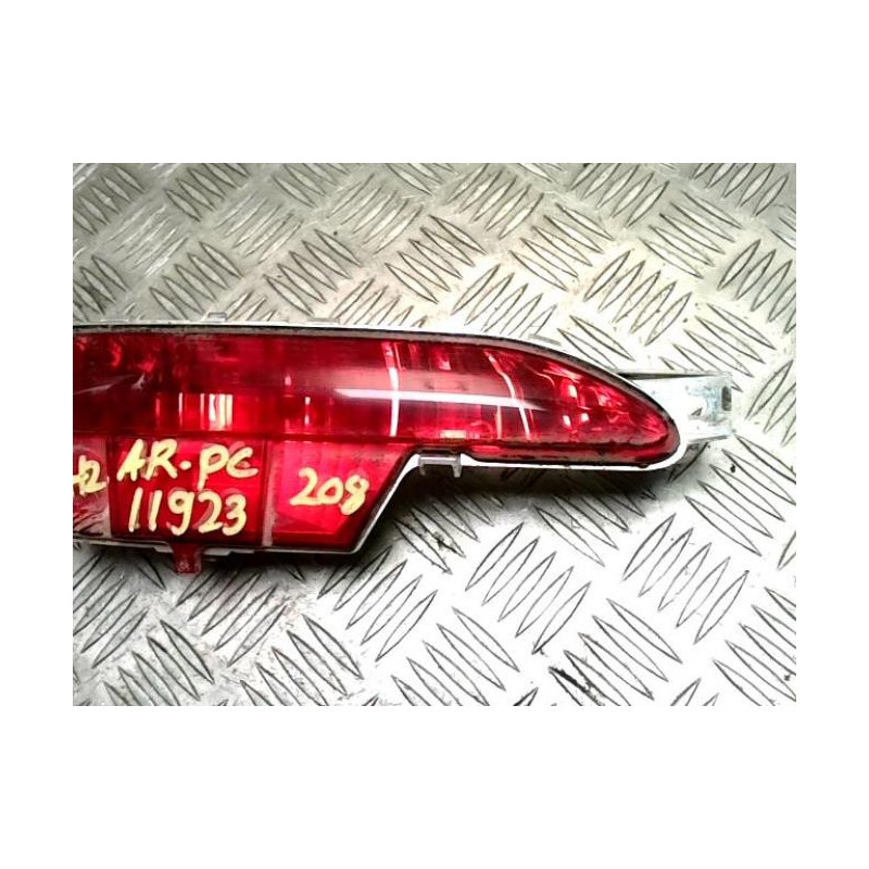 Feu arriere stop central PEUGEOT 208 1 PHASE 2 d’occasion