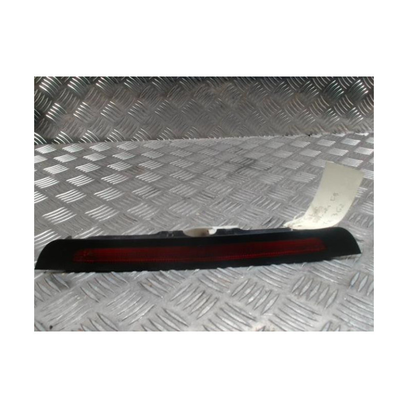 Feu arriere stop central CITROEN C3 1 PHASE 1 d’occasion