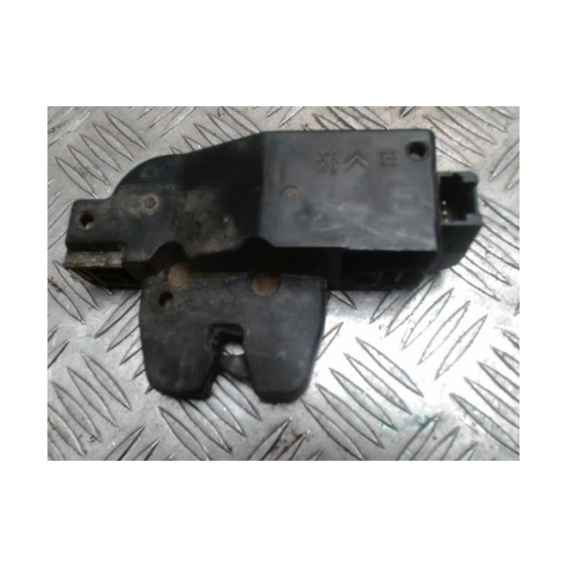 Serrure de coffre CITROEN C3 1 PHASE 1 d’occasion