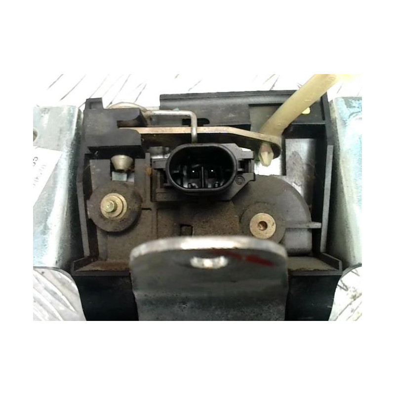 Serrure de coffre MERCEDES CLASSE M 163 PHASE 2 d’occasion