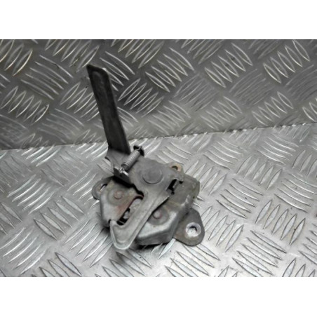 Serrure de capot SUZUKI SWIFT 3 d’occasion