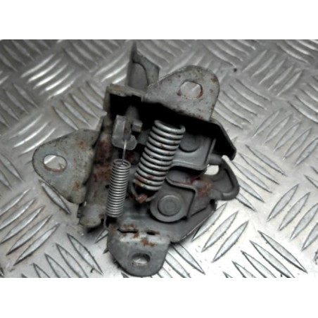 Serrure de capot SUZUKI SWIFT 3 d’occasion