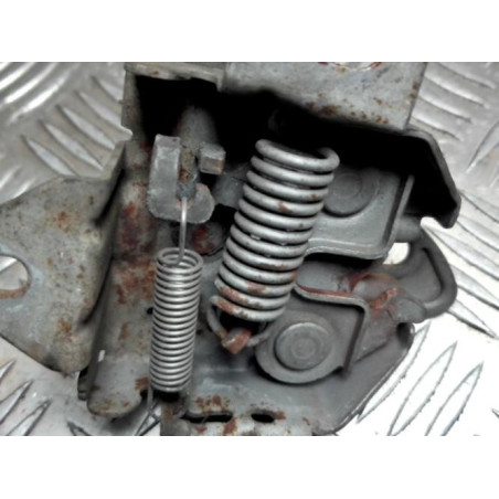 Serrure de capot SUZUKI SWIFT 3 d’occasion