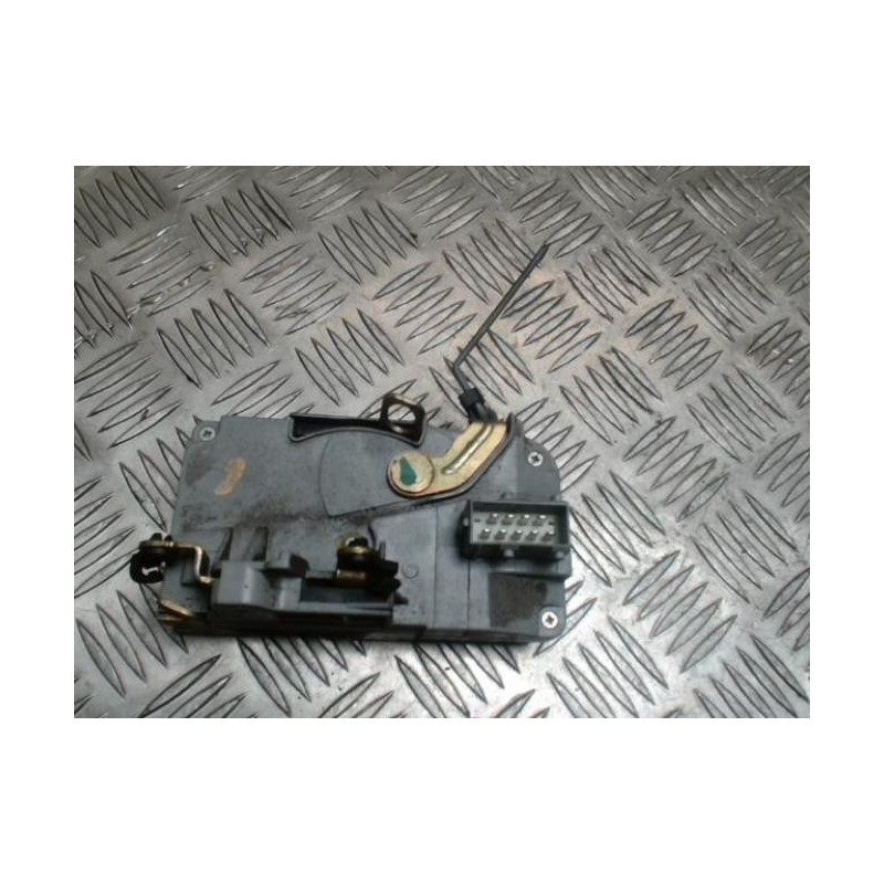 Serrure avant droit PEUGEOT 206 PHASE 1 d’occasion