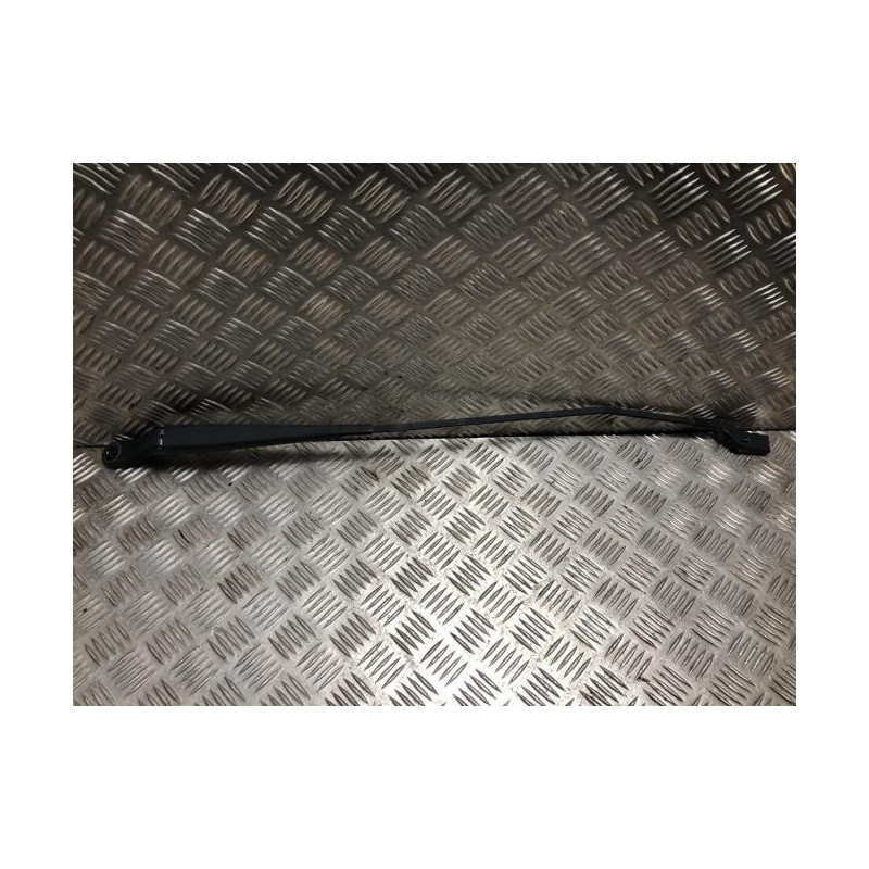 Bras essuie glace avant droit CITROEN BERLINGO 2 PHASE 3 d’occasion