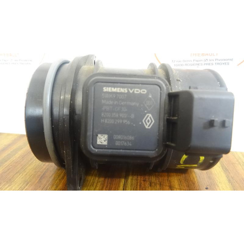 Debitmetre RENAULT CLIO III PHASE 1 d’occasion