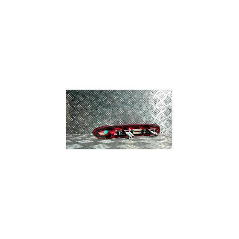 Feu arriere stop central PEUGEOT 208 1 PHASE 2 d’occasion