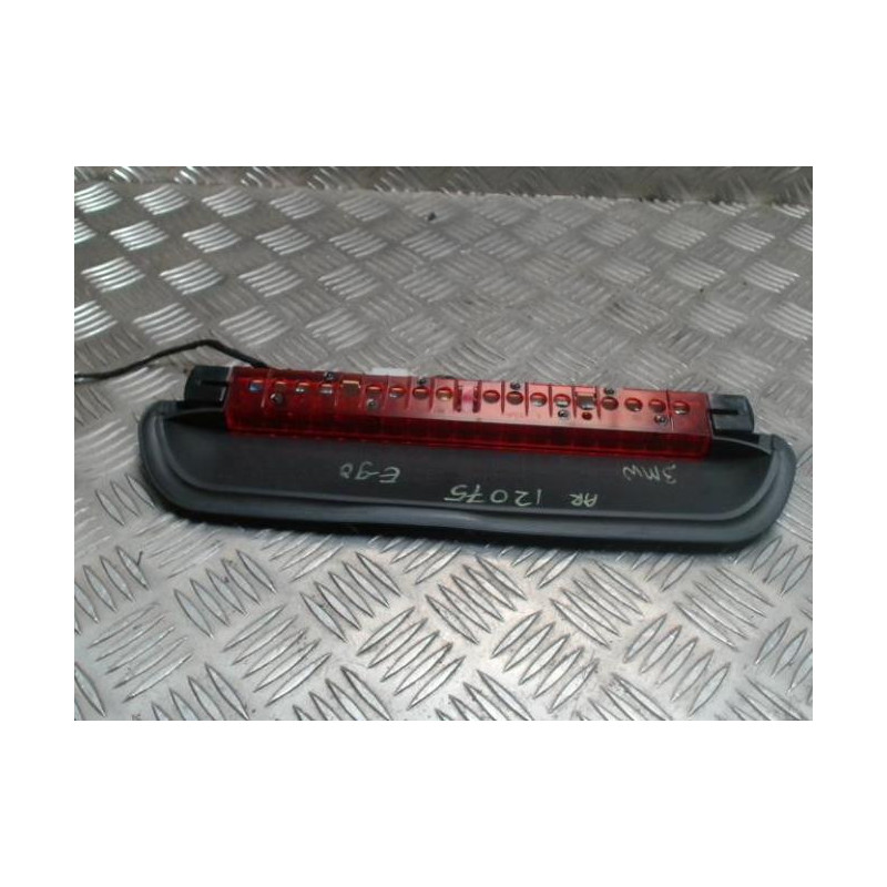 Feu arriere stop central BMW SERIE 3 E90 PHASE 2 d’occasion