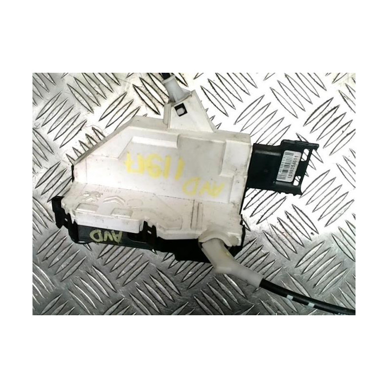 Serrure avant droit CITROEN BERLINGO 2 PHASE 1 d’occasion