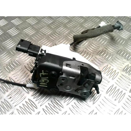 Serrure avant droit CITROEN BERLINGO 2 PHASE 1 d’occasion