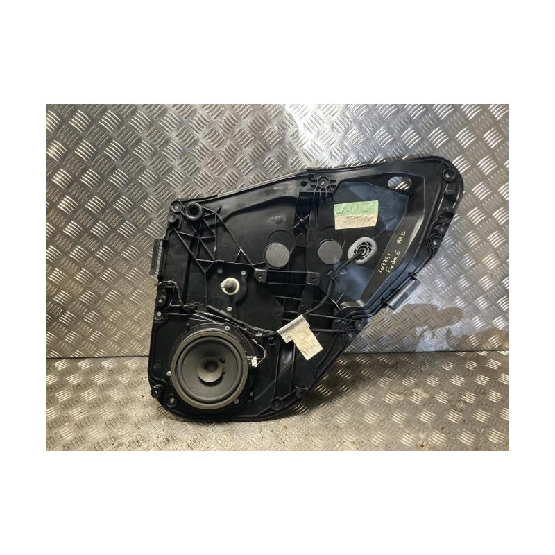 Leve vitre mecanique arriere droit FORD FIESTA 6 PHASE 1 d’occasion