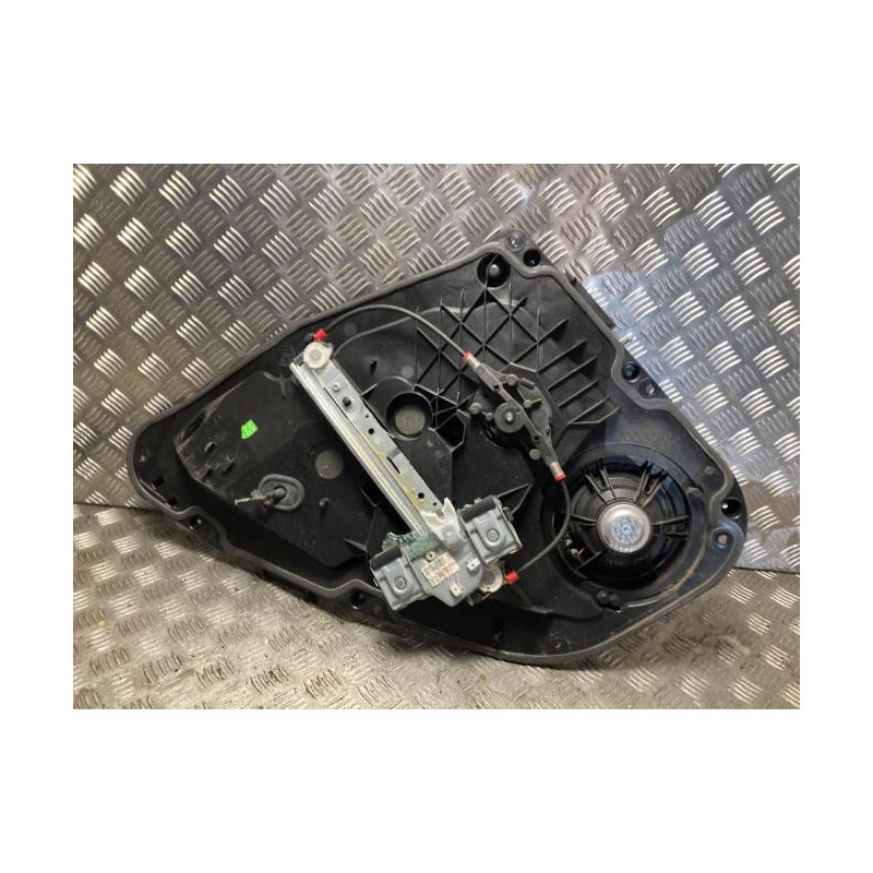 Leve vitre mecanique arriere droit FORD FIESTA 6 PHASE 1 d’occasion