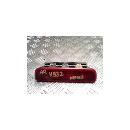 Feu arriere stop central CITROEN NEMO d’occasion