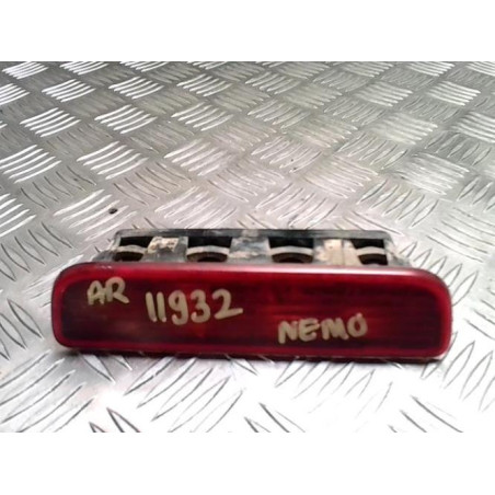 Feu arriere stop central CITROEN NEMO d’occasion