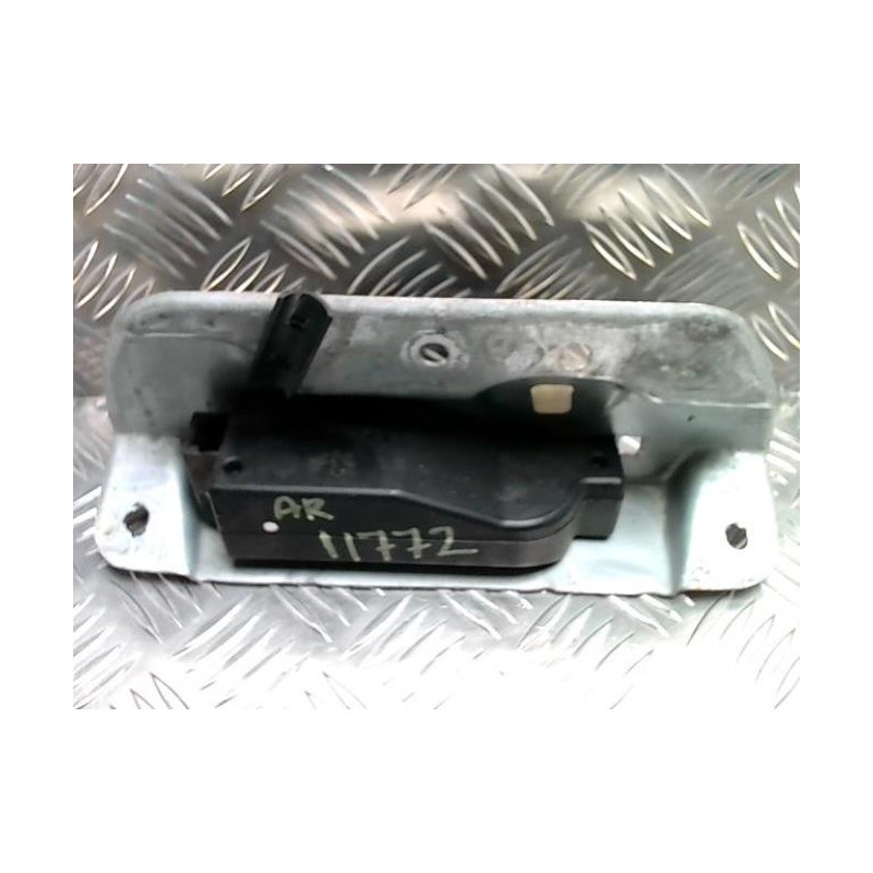 Serrure de coffre CITROEN C8 d’occasion