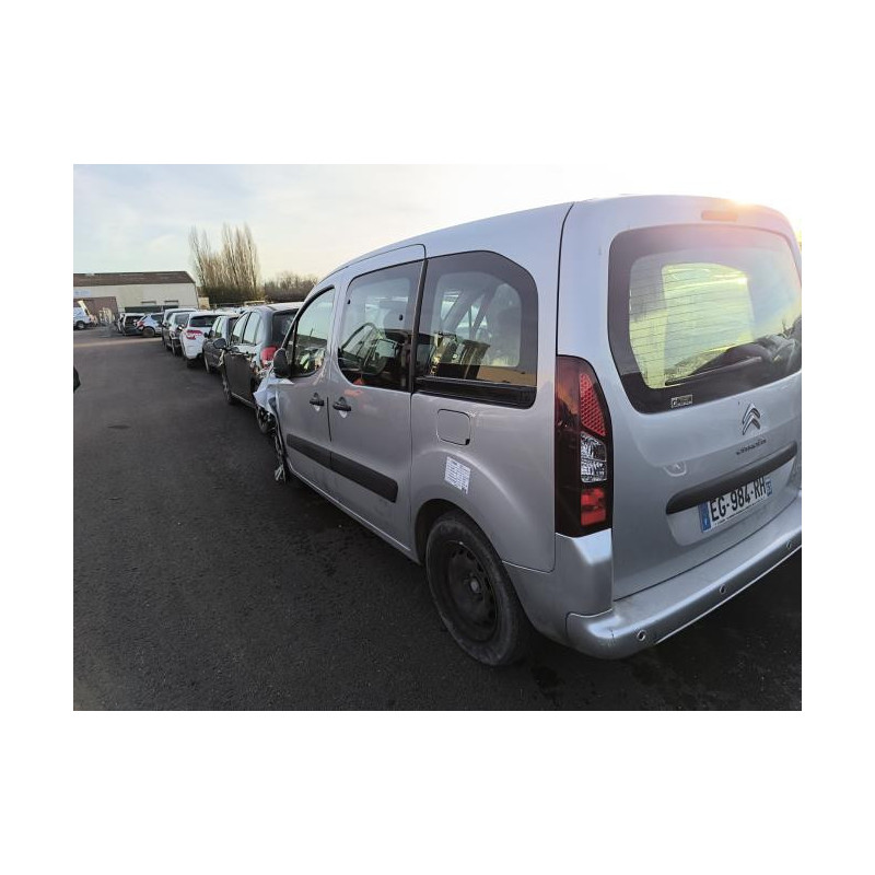 Platine feu arriere gauche CITROEN BERLINGO 2 PHASE 3 d’occasion