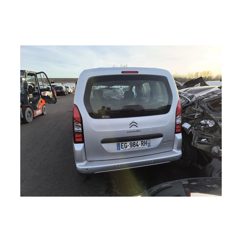 Platine feu arriere gauche CITROEN BERLINGO 2 PHASE 3 d’occasion