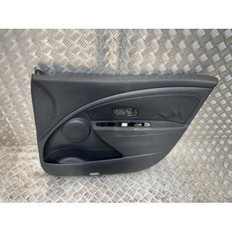 Panneau de porte avant droit RENAULT MEGANE 3 PHASE 1 BREAK d’occasion