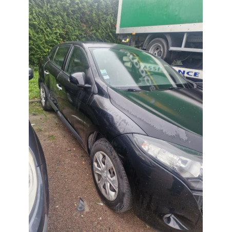 Panneau de porte avant droit RENAULT MEGANE 3 PHASE 1 BREAK d’occasion