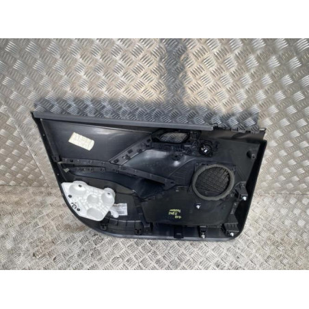 Panneau de porte avant droit PEUGEOT 208 1 PHASE 2 d’occasion