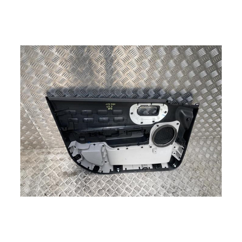 Panneau de porte avant droit CITROEN C3 3 PHASE 1 d’occasion