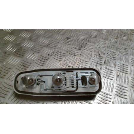 Platine feu arriere gauche RENAULT TWINGO 1 PHASE 3 d’occasion