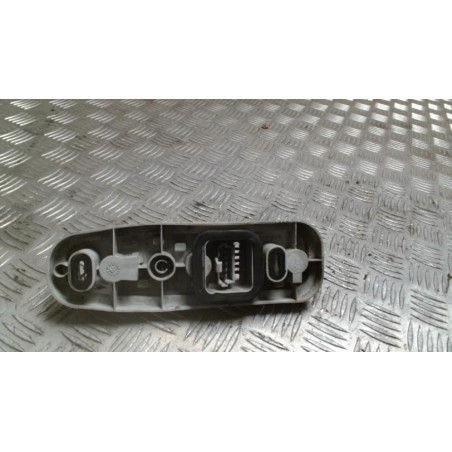 Platine feu arriere gauche RENAULT TWINGO 1 PHASE 3 d’occasion