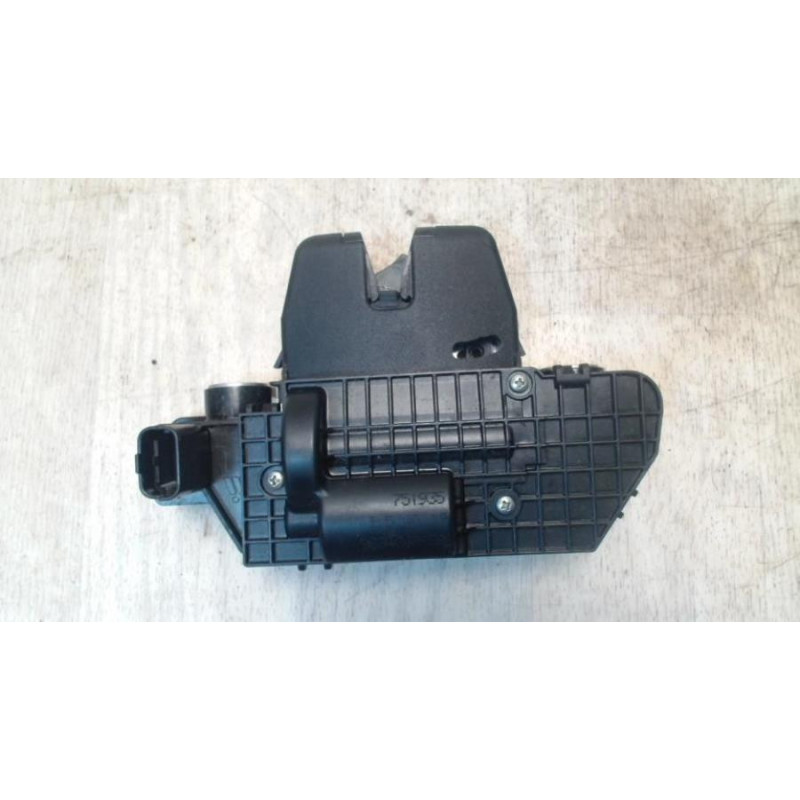 Serrure de coffre CITROEN C3 2 PHASE 1 d’occasion