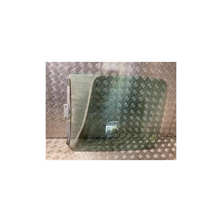 Vitre avant droit RENAULT MASTER 2 PHASE 2 d’occasion