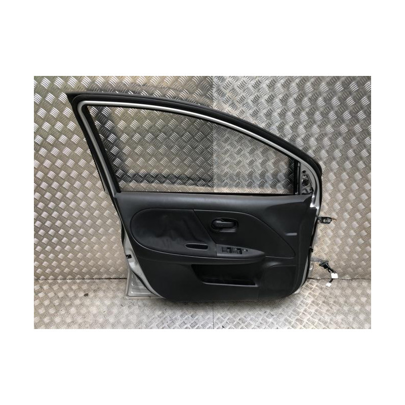 Porte avant gauche NISSAN NOTE 1 PHASE 2 d’occasion