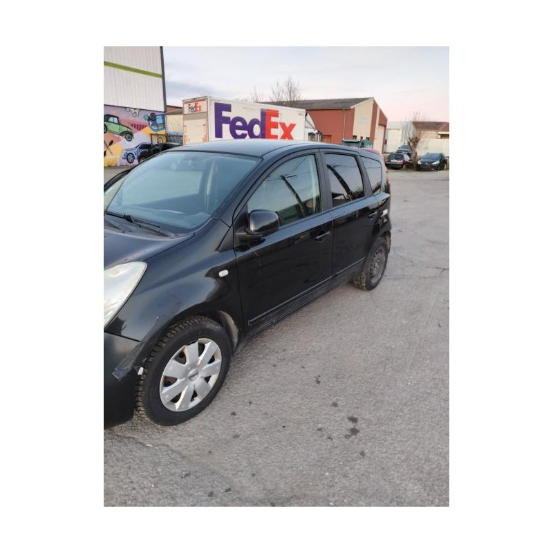 Enjoliveur anti brouillard NISSAN NOTE 1 PHASE 1 d’occasion