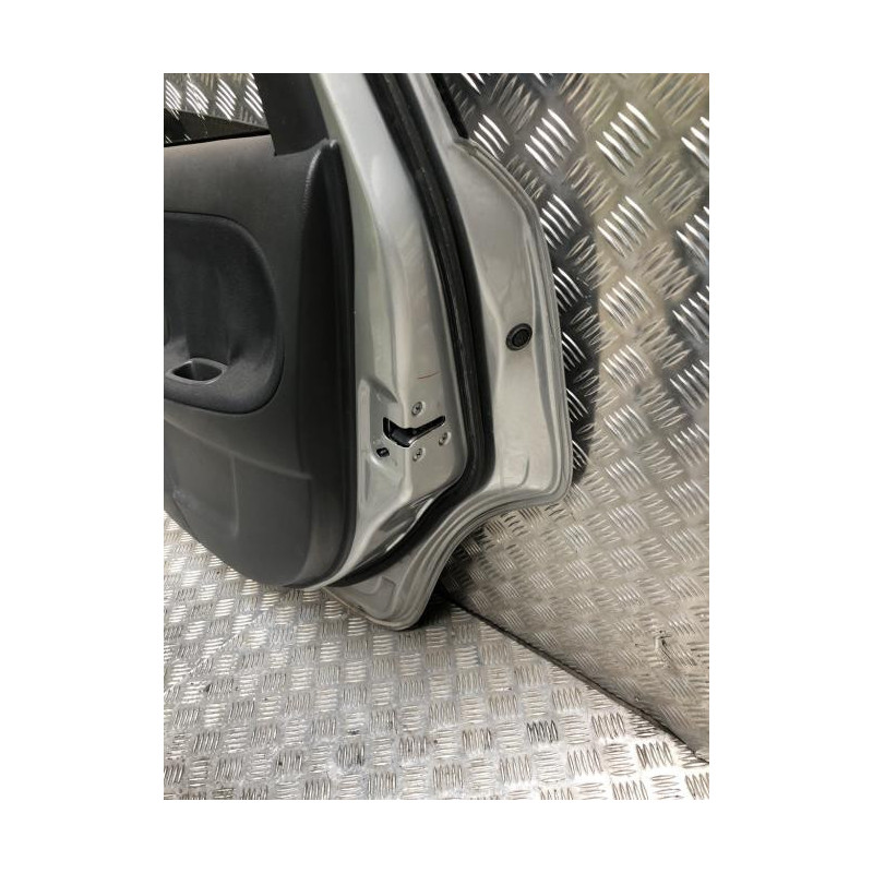 Porte arriere droit NISSAN NOTE 1 PHASE 2 d’occasion
