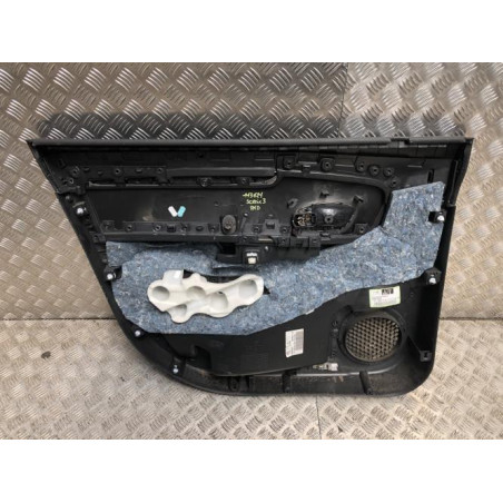 Panneau de porte avant droit RENAULT SCENIC 3 PHASE 1 d’occasion