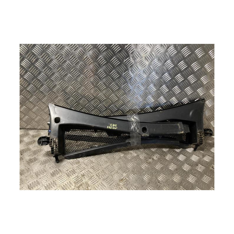 Baie de pare brise PEUGEOT 208 1 PHASE 2 d’occasion