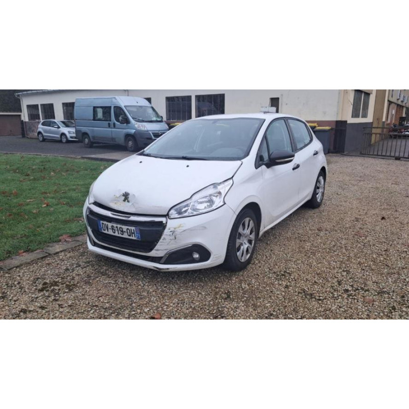 Platine feu arriere gauche PEUGEOT 208 1 PHASE 2 d’occasion