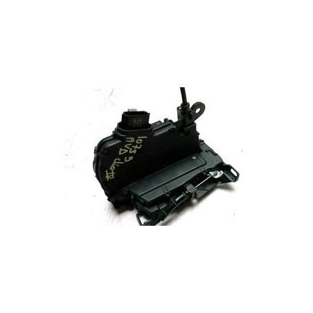 Serrure avant droit RENAULT CLIO 4 PHASE 1 BREAK d’occasion