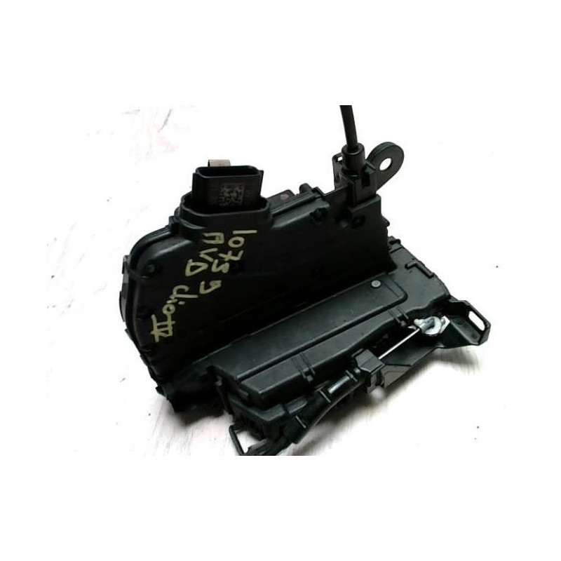 Serrure avant droit RENAULT CLIO 4 PHASE 1 BREAK d’occasion