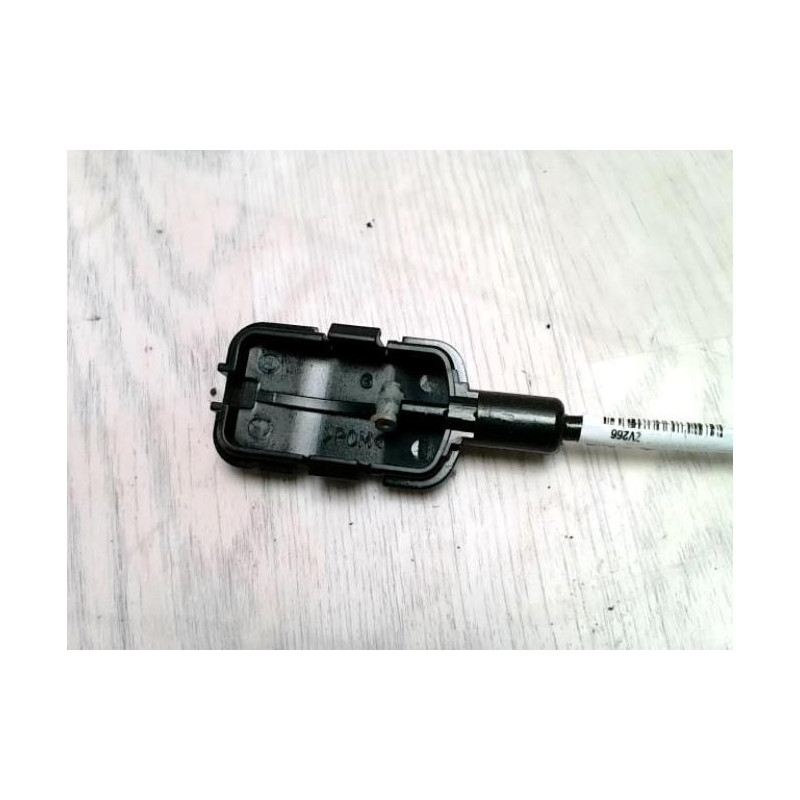 Serrure avant droit RENAULT CLIO 4 PHASE 1 BREAK d’occasion