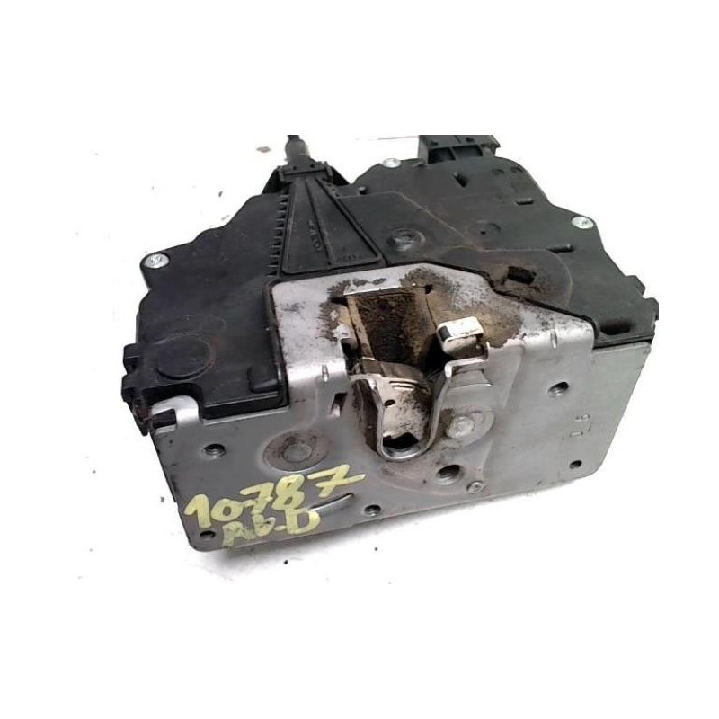 Serrure avant droit OPEL CORSA D PHASE 1 d’occasion