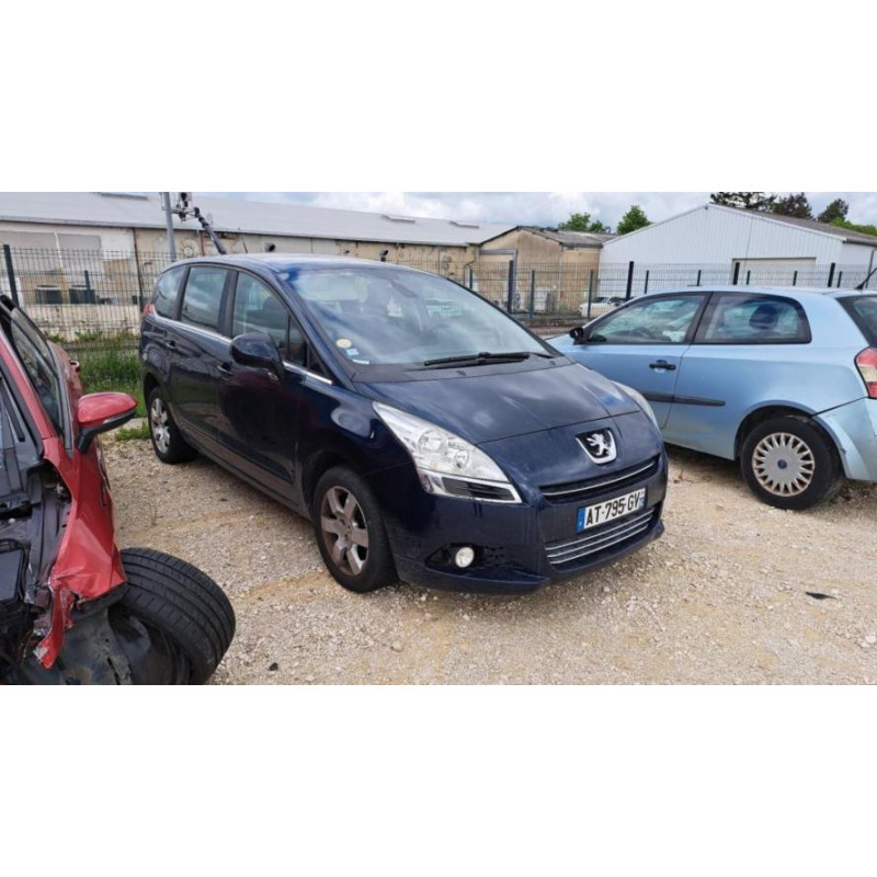 Renfort pare choc avant (traverse) PEUGEOT 5008 1 PHASE 1 d’occasion