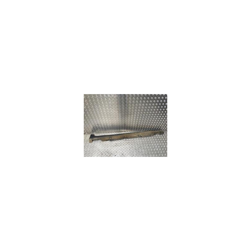 Bas de caisse droit CITROEN C3 3 PHASE 1 d’occasion