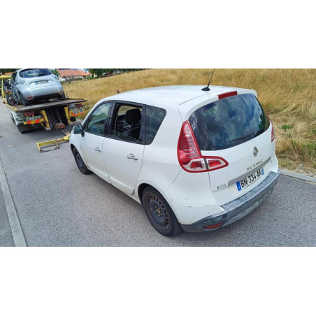 Feu arriere principal droit (feux) RENAULT SCENIC 3 PHASE 1 d’occasion