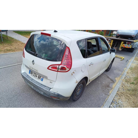 Feu arriere principal droit (feux) RENAULT SCENIC 3 PHASE 1 d’occasion