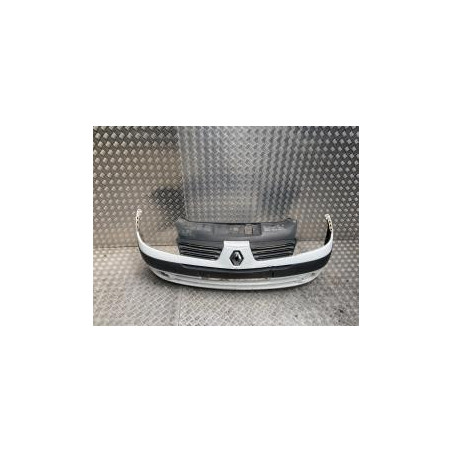Pare choc avant RENAULT CLIO 2 PHASE 2 d’occasion