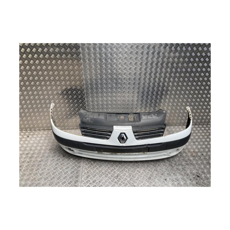 Pare choc avant RENAULT CLIO 2 PHASE 2 d’occasion