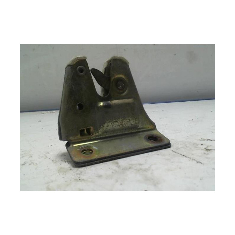 Serrure de coffre PEUGEOT 205 PHASE 2 d’occasion