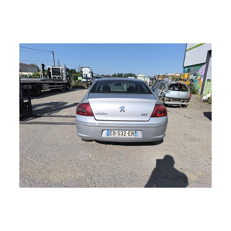 Platine feu arriere gauche PEUGEOT 407 PHASE 1 d’occasion