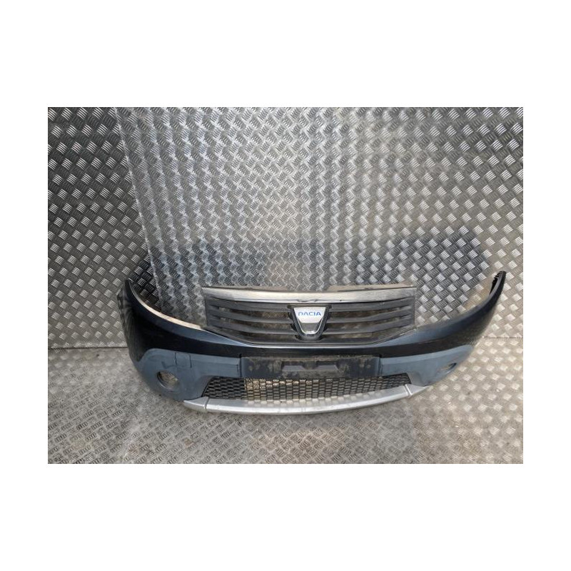 Pare choc avant DACIA SANDERO 1 d’occasion